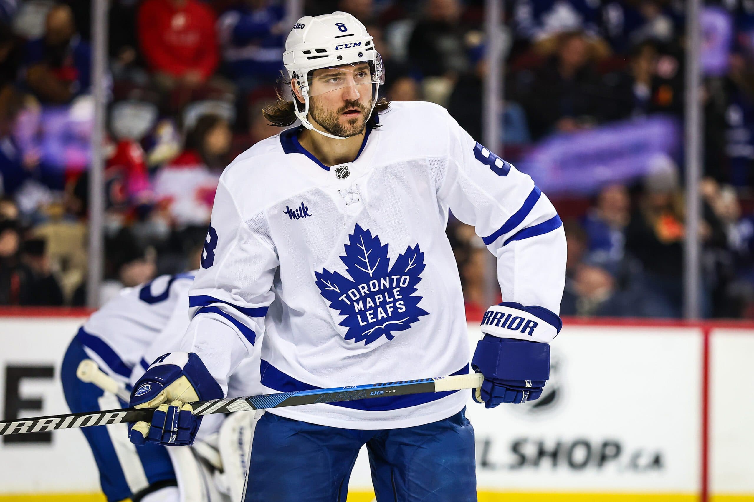 Maple Leafs’ Chris Tanev exits versus Bruins after suffering upper-body injury