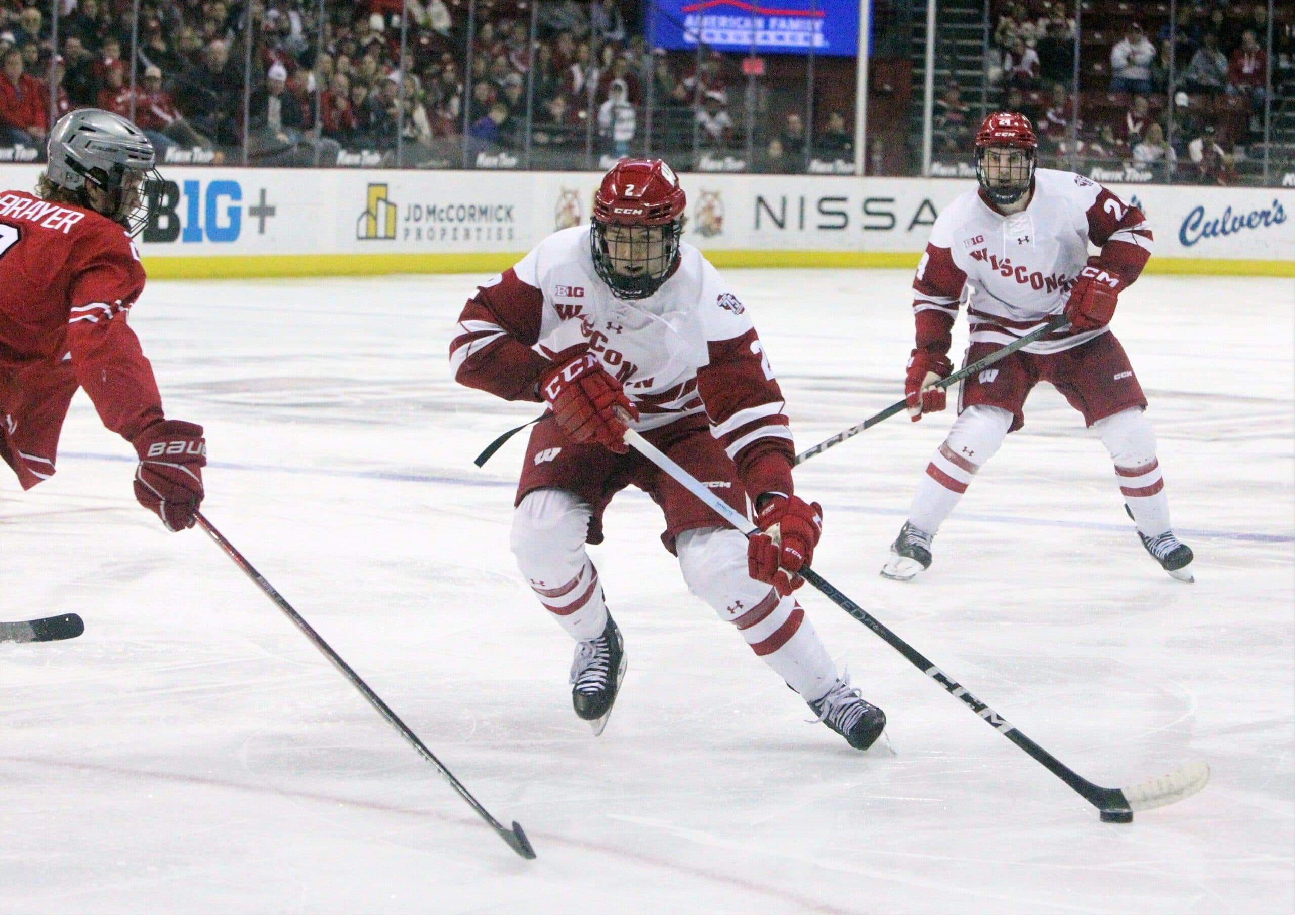 Penguins sign Daniel Laatsch to entry-level contract