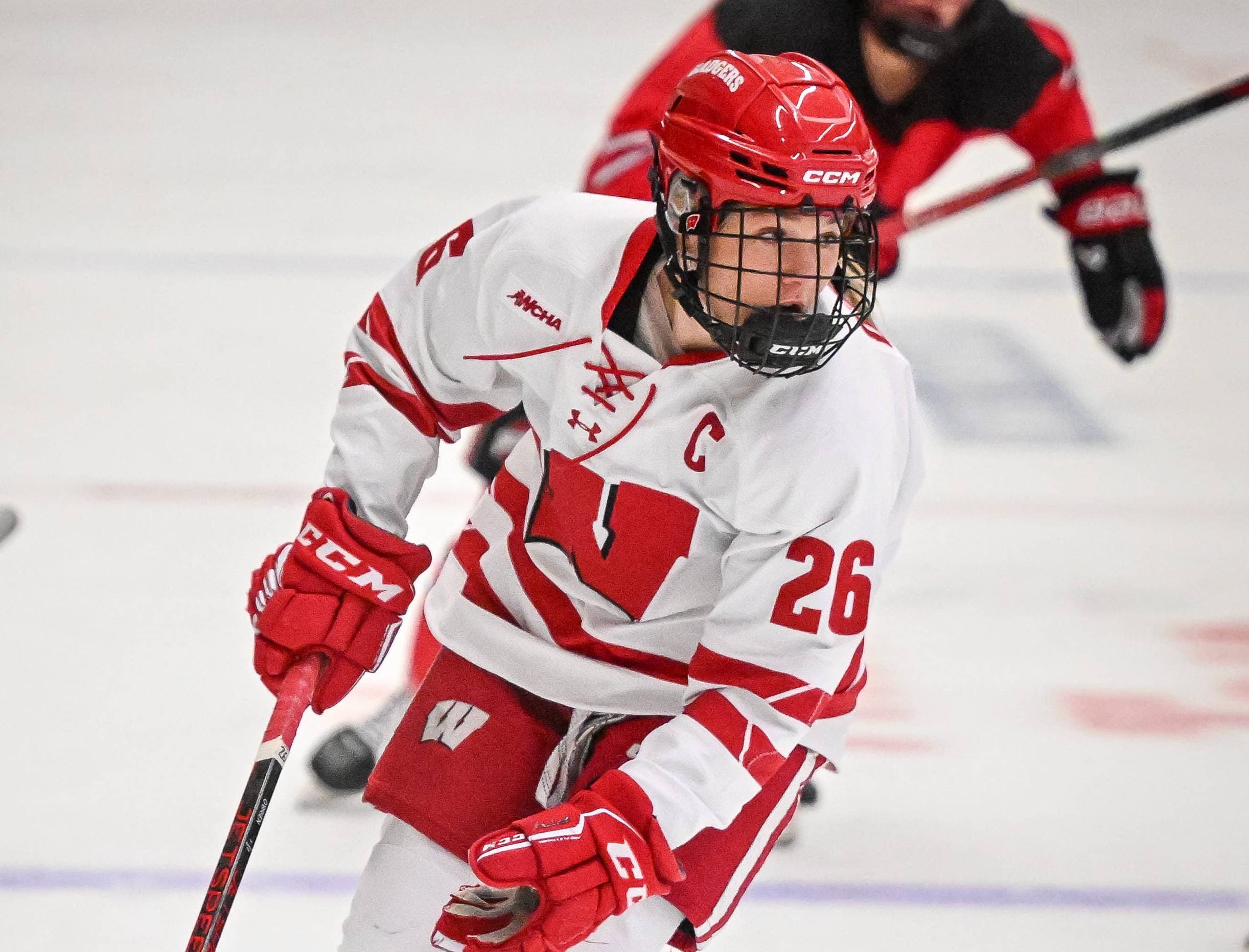 Wisconsin’s Casey O’Brien wins 2025 Patty Kazmaier Award