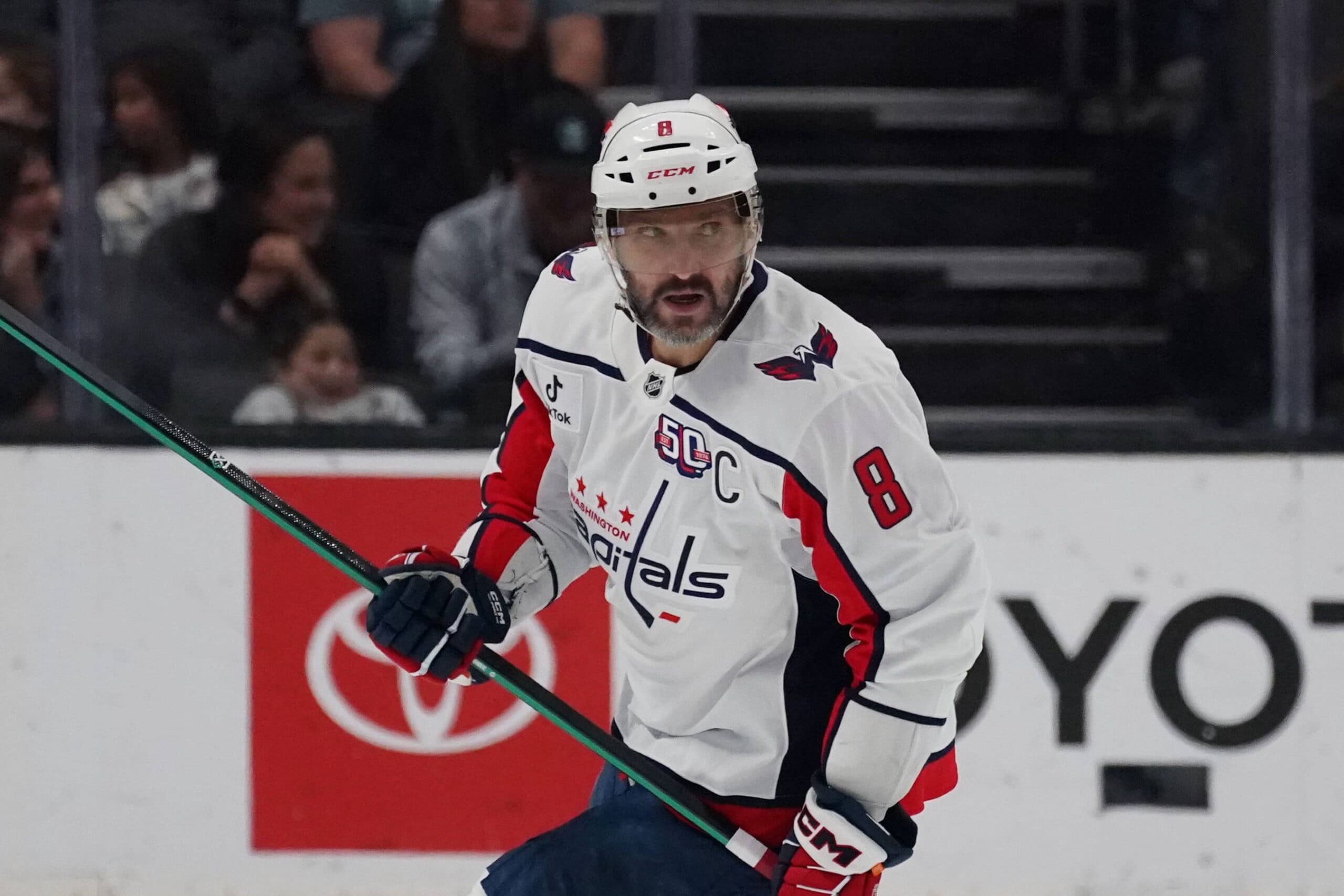 Capitals’ Alex Ovechkin scores goal No. 887