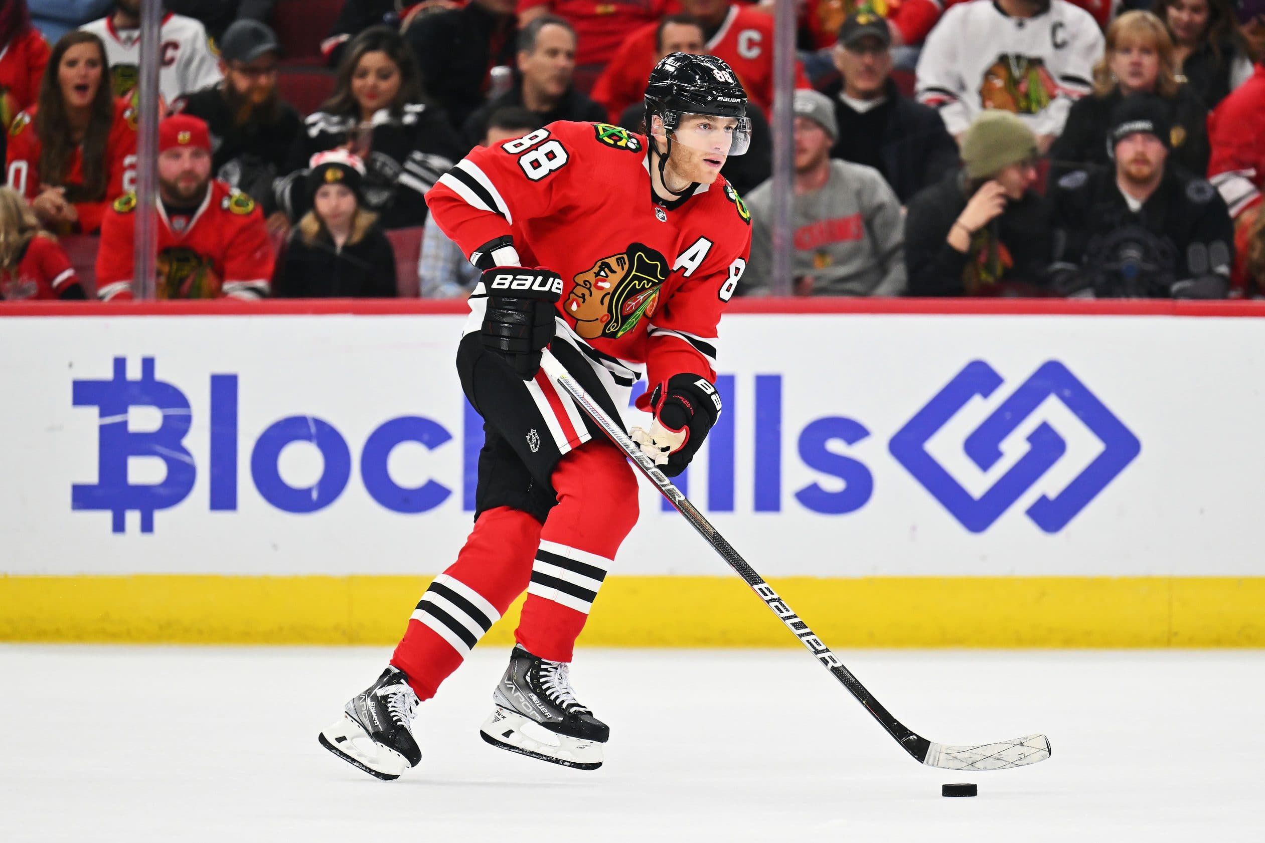 Chicago Blackhawks’ Patrick Kane exits game vs Tampa Bay Lightning