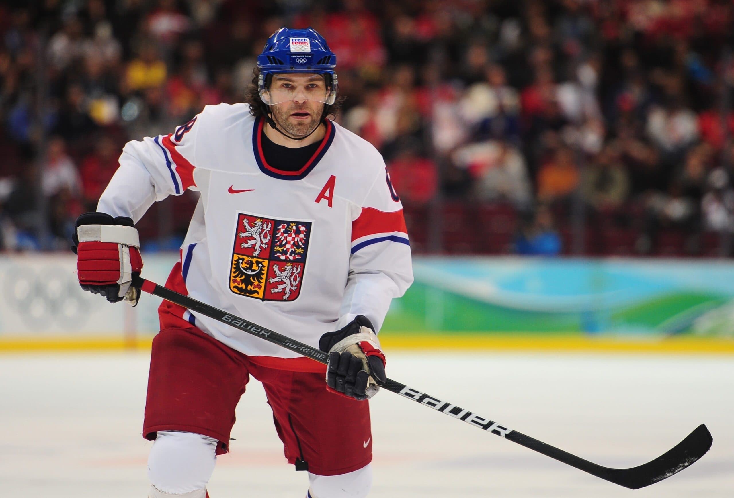 Jaromir Jagr, 50, records two assists in pro hockey return