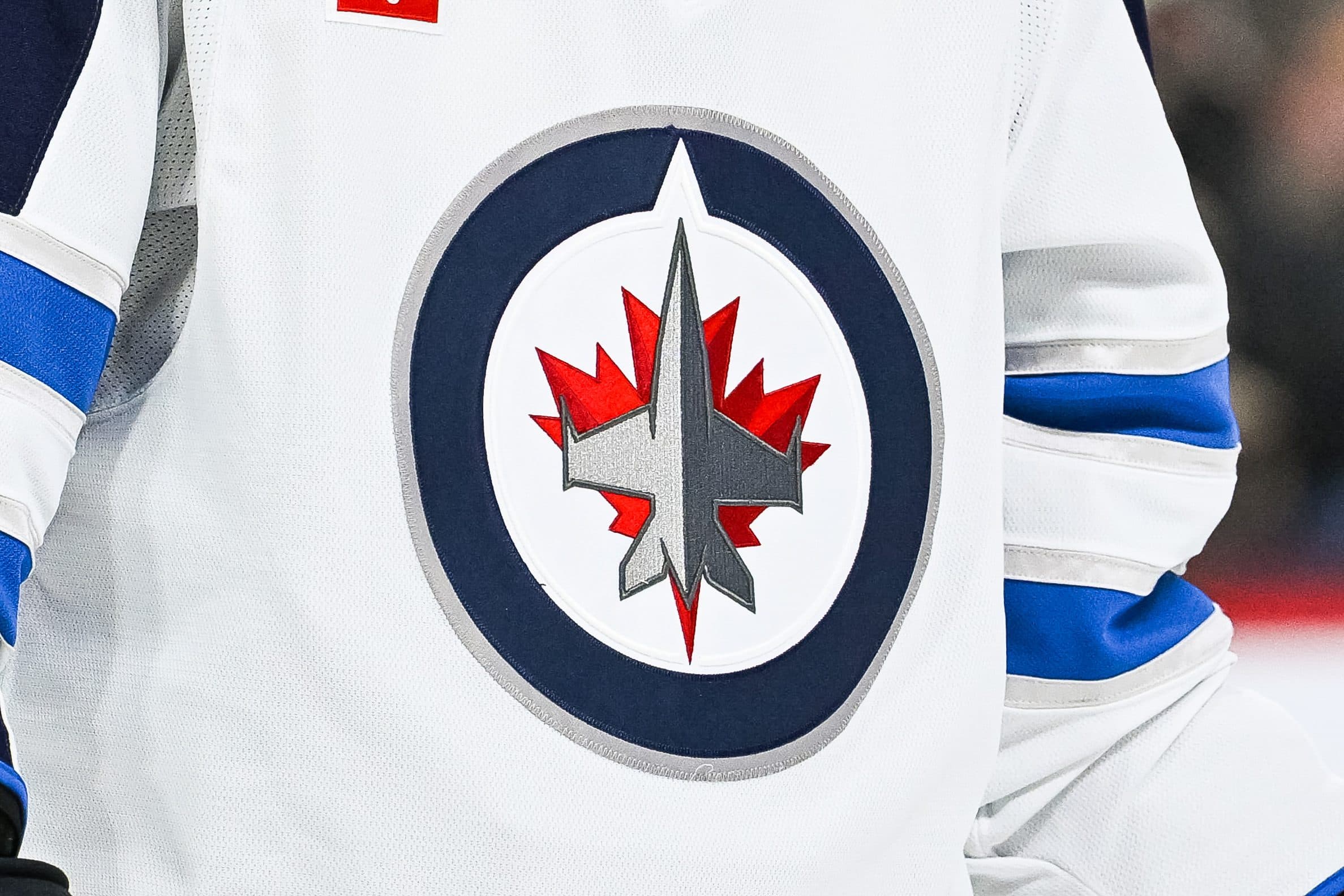 Winnipeg Jets’ Gabe Vilardi exits game with lower-body injury