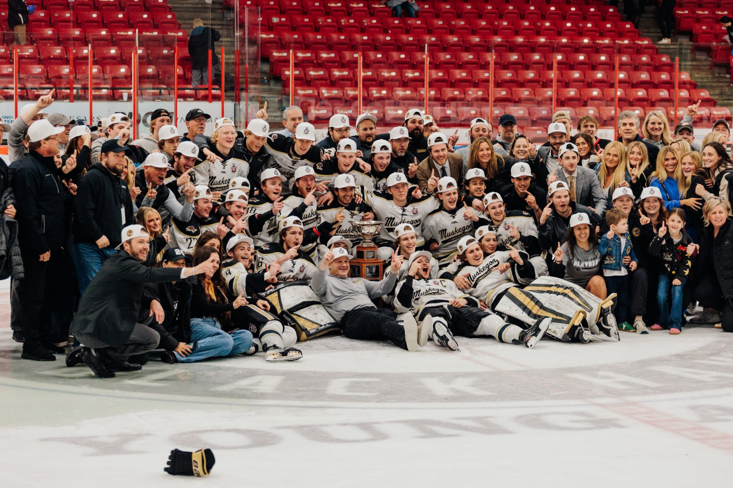 Muskegon Lumberjacks win USHL’s Clark Cup for first time