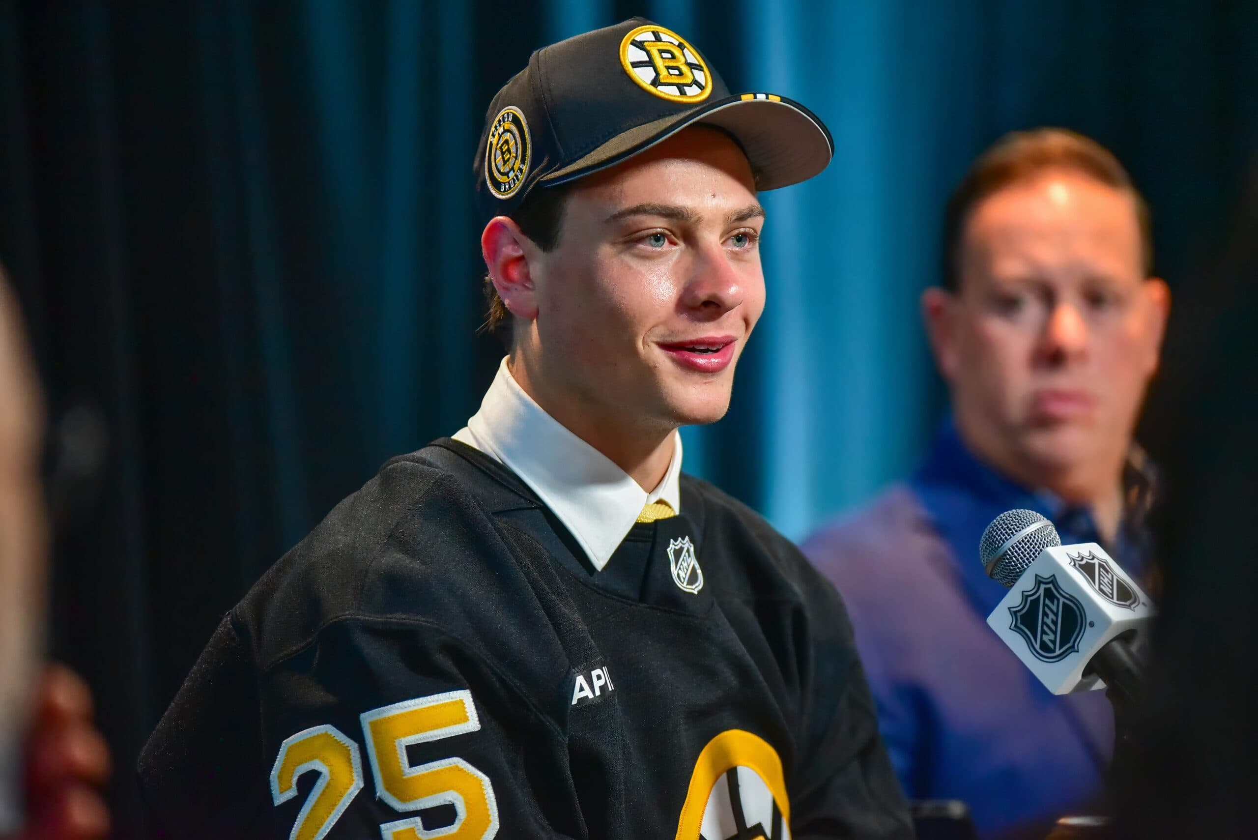 Hagens close to signing ELC with Bruins, but focused on collegiate season for now
