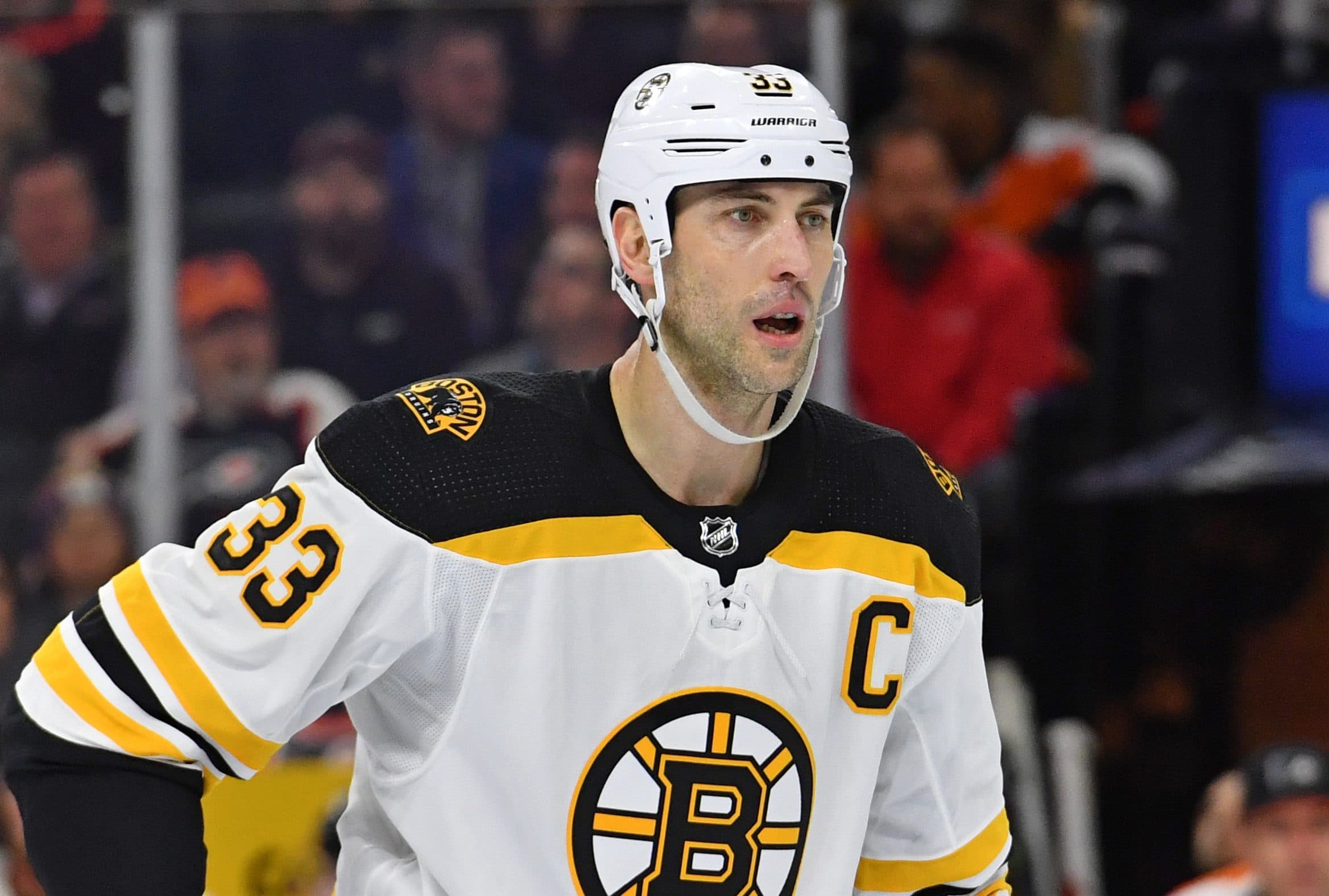 Zdeno Chara recreates record hardest shot at farewell event