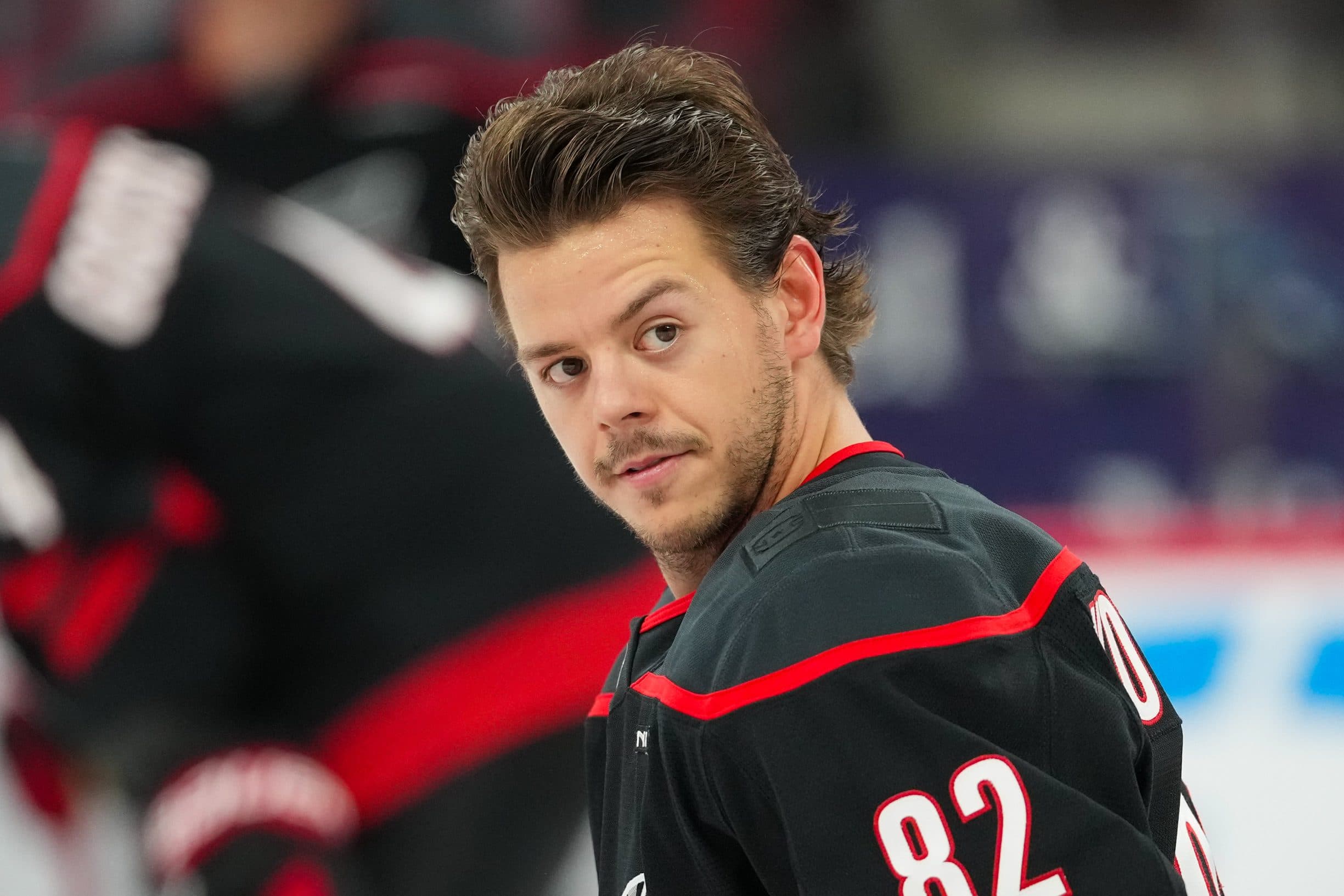 Report: Hurricanes fielding trade offers for Jesperi Kotkaniemi