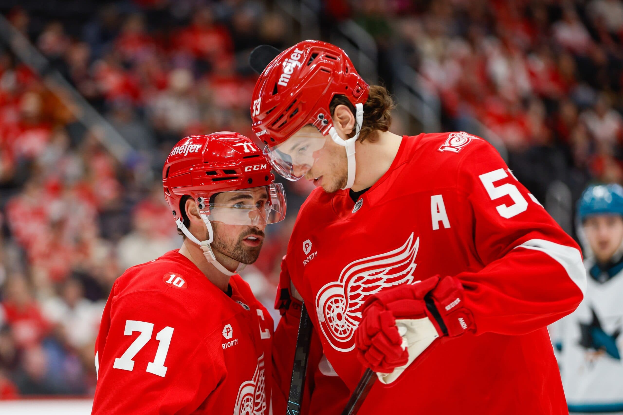 Red Wings, Larkin have given Yzerman no choice but to add at deadline