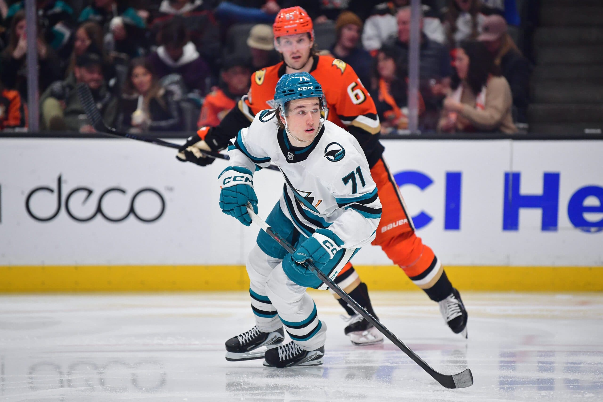 Bubble playoff teams need to approach trade deadline with caution