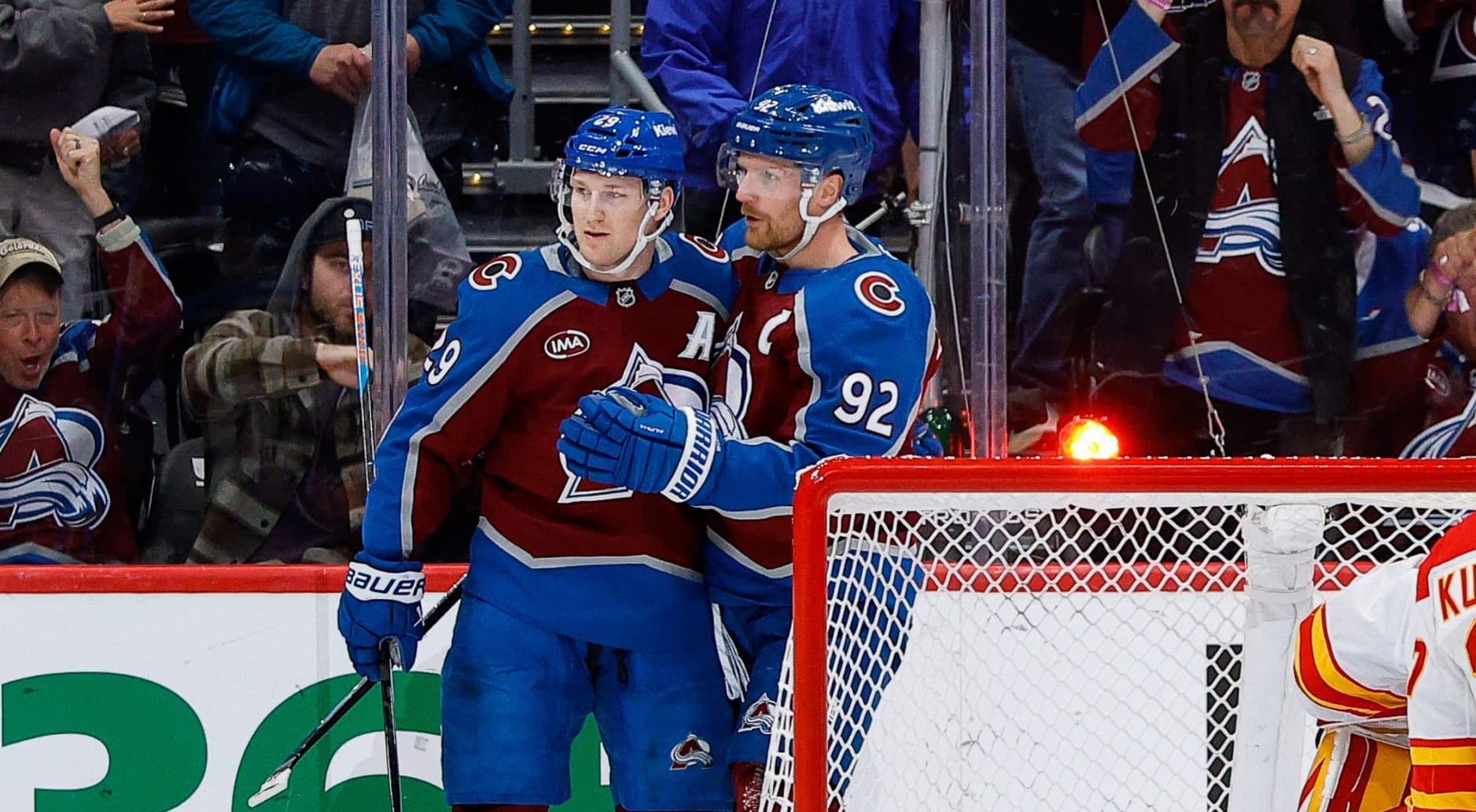 Avalanche get early returns from power play