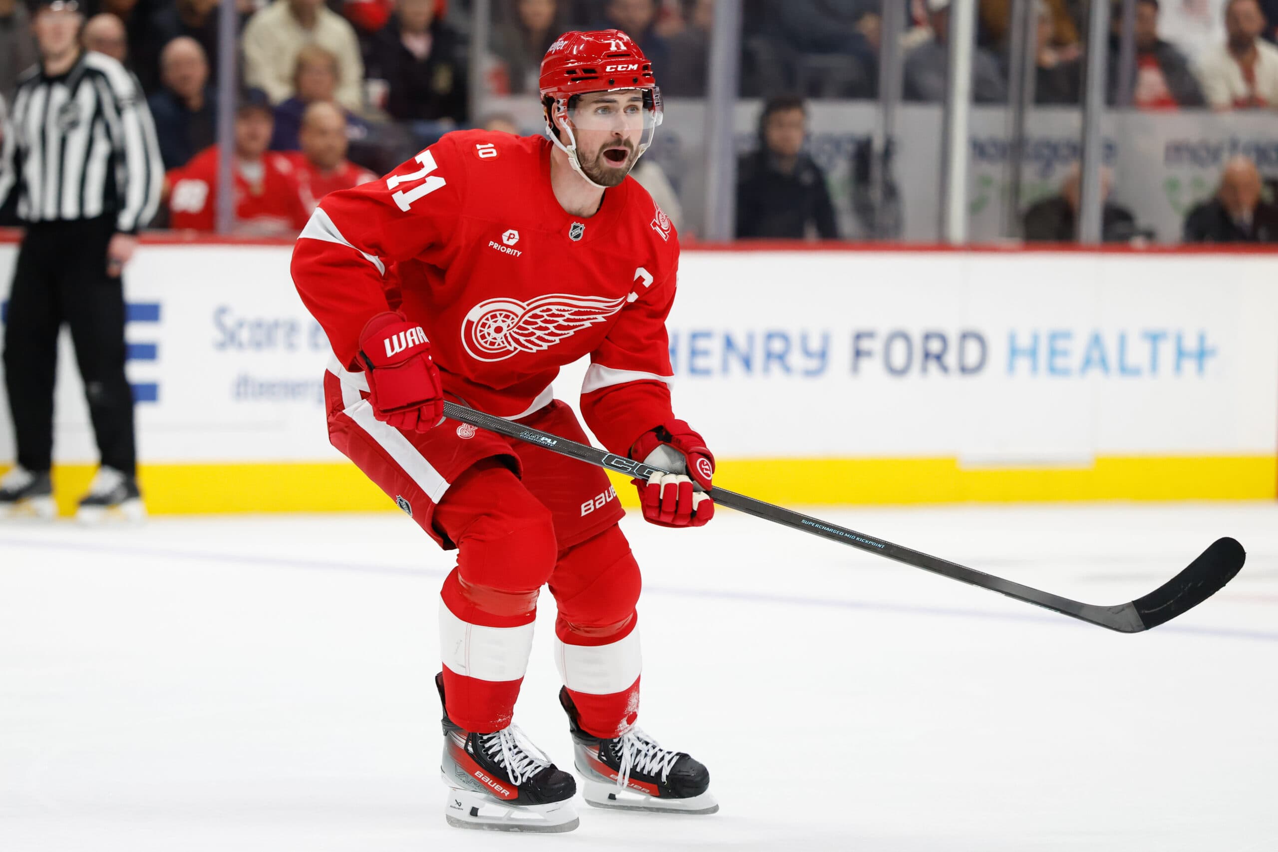 The Panthers, Golden Knights, and Wild have all reportedly gotten Larkin's stamp of approval.