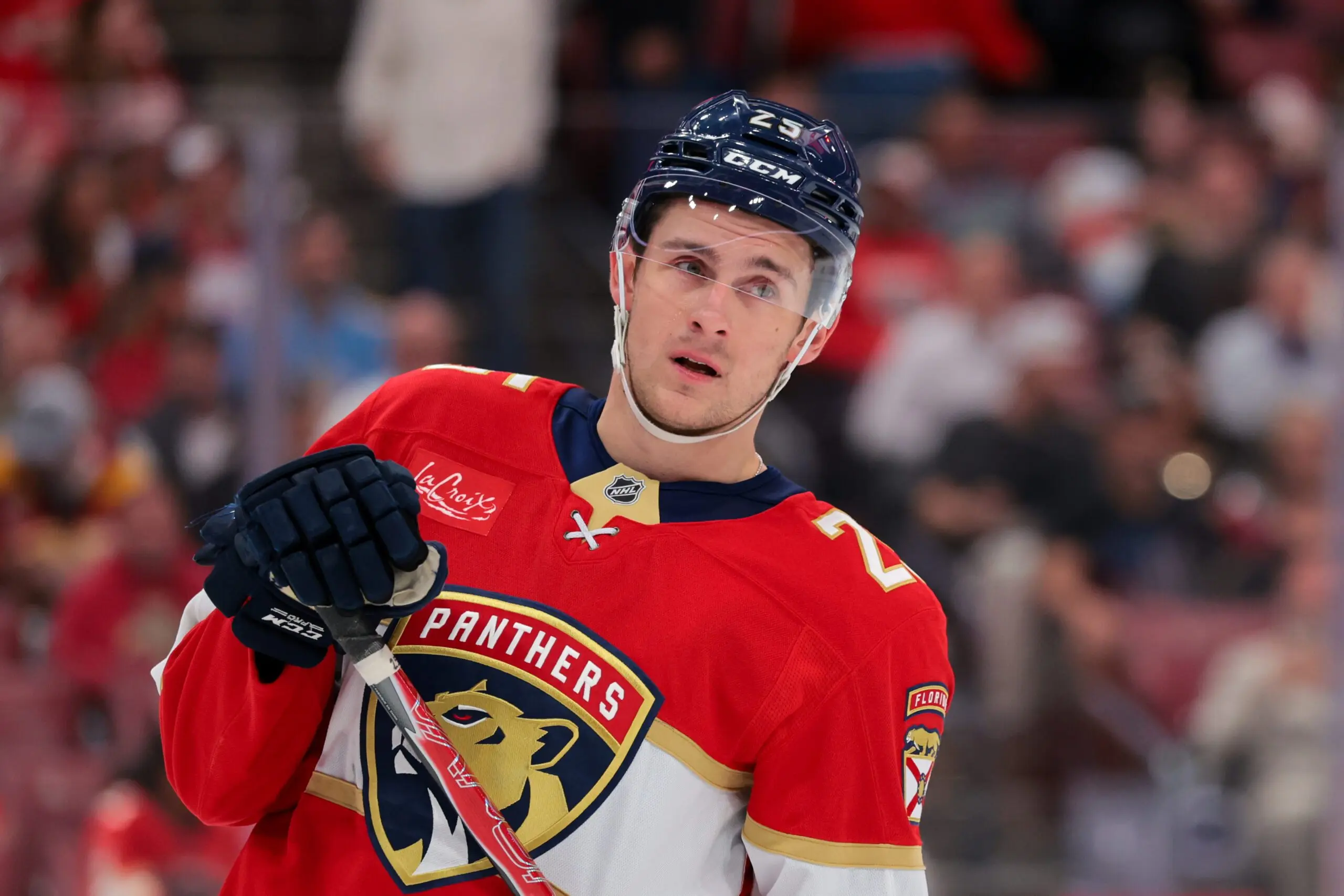 The deal will carry a cap hit of $850,000 at the NHL level.