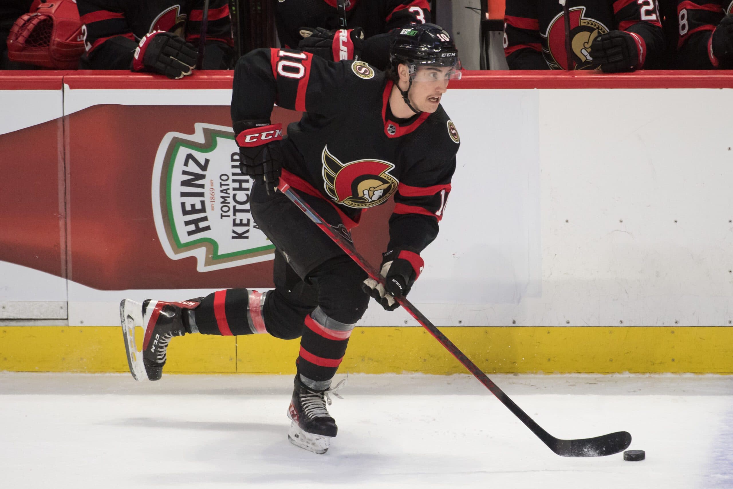 The Edmonton Oilers signed Formenton to a one-year, $850,000 contract on Wednesday.