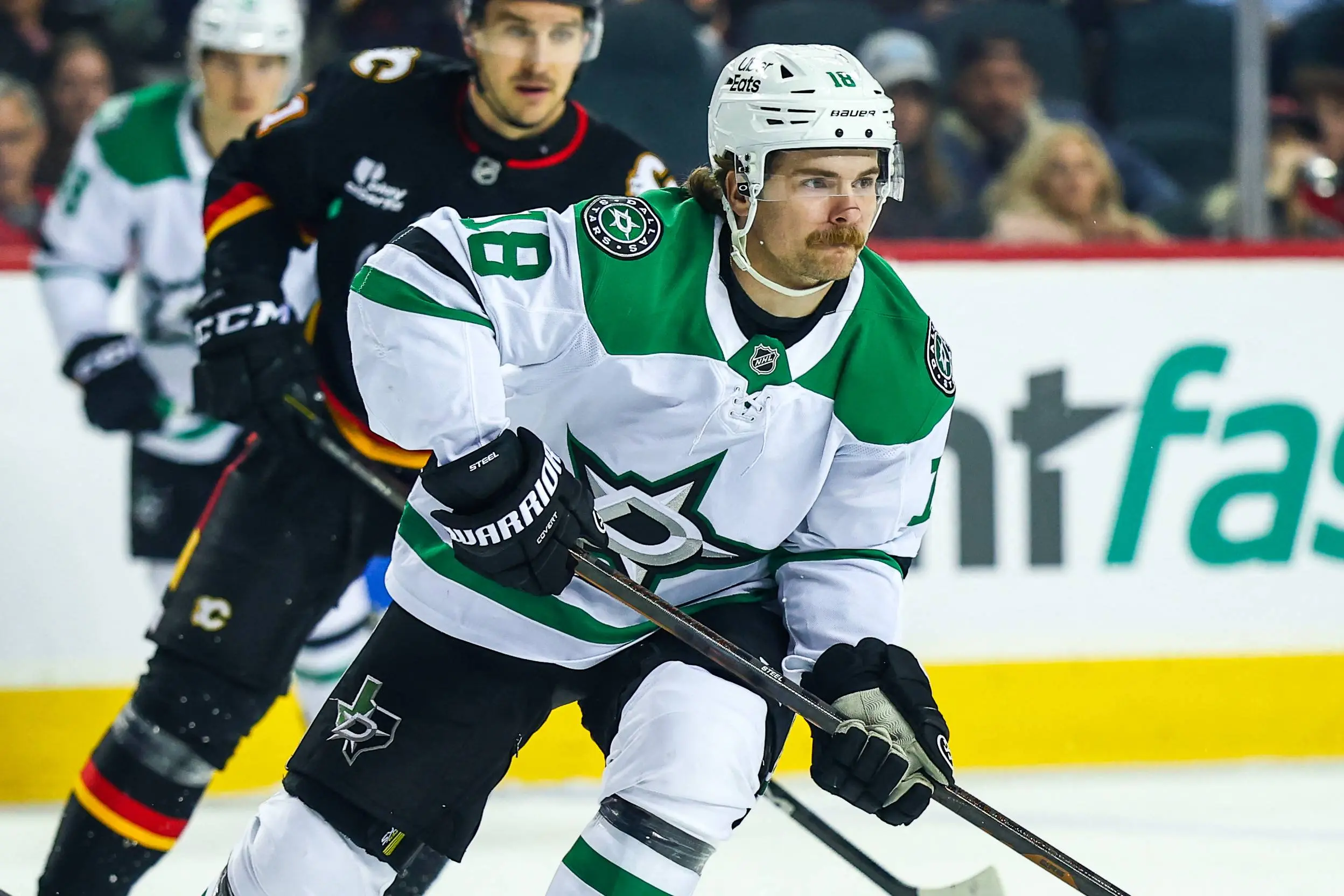 Stars sign Sam Steel to four-year extension