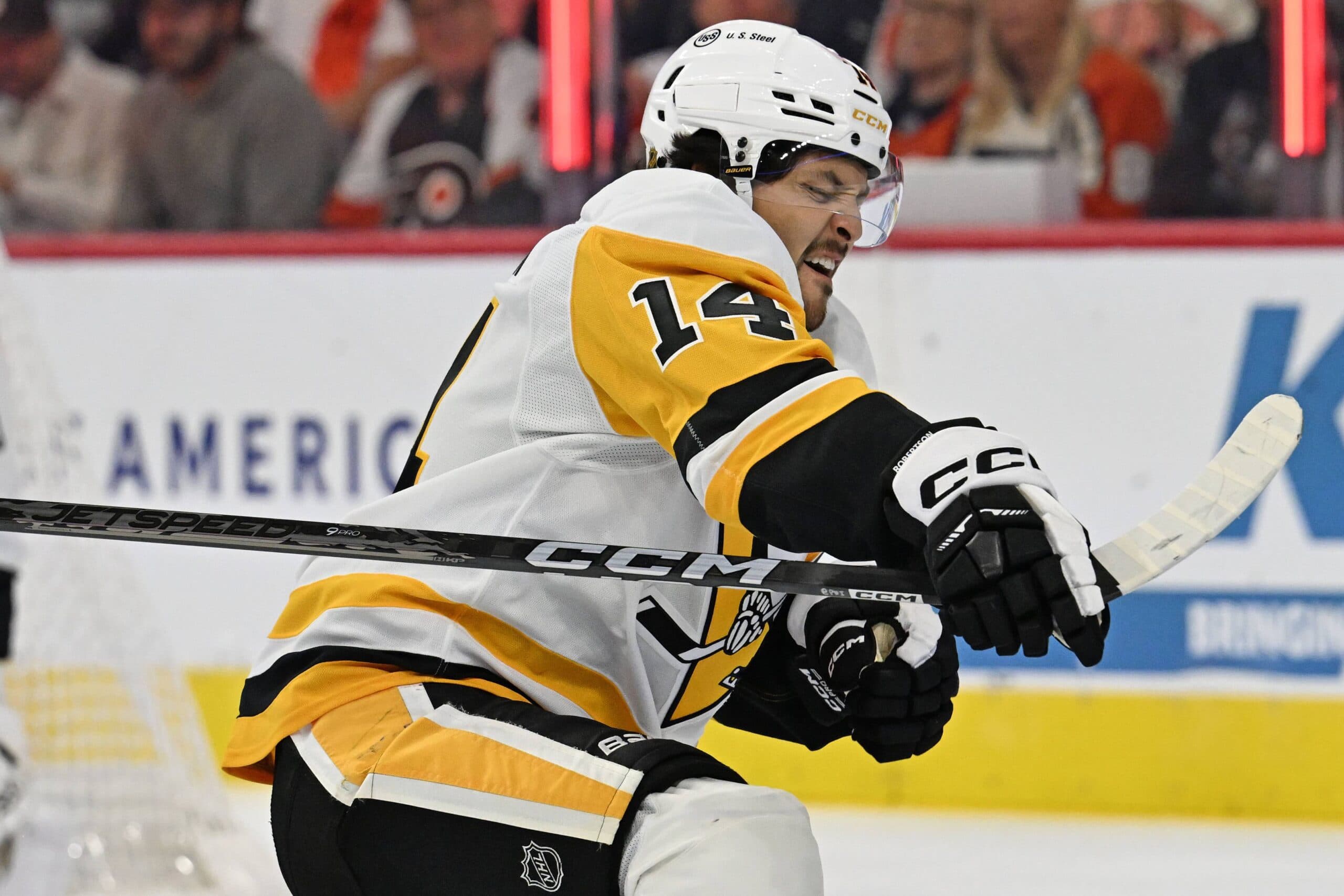 Dubas’ offseason gambles pay off early for Penguins